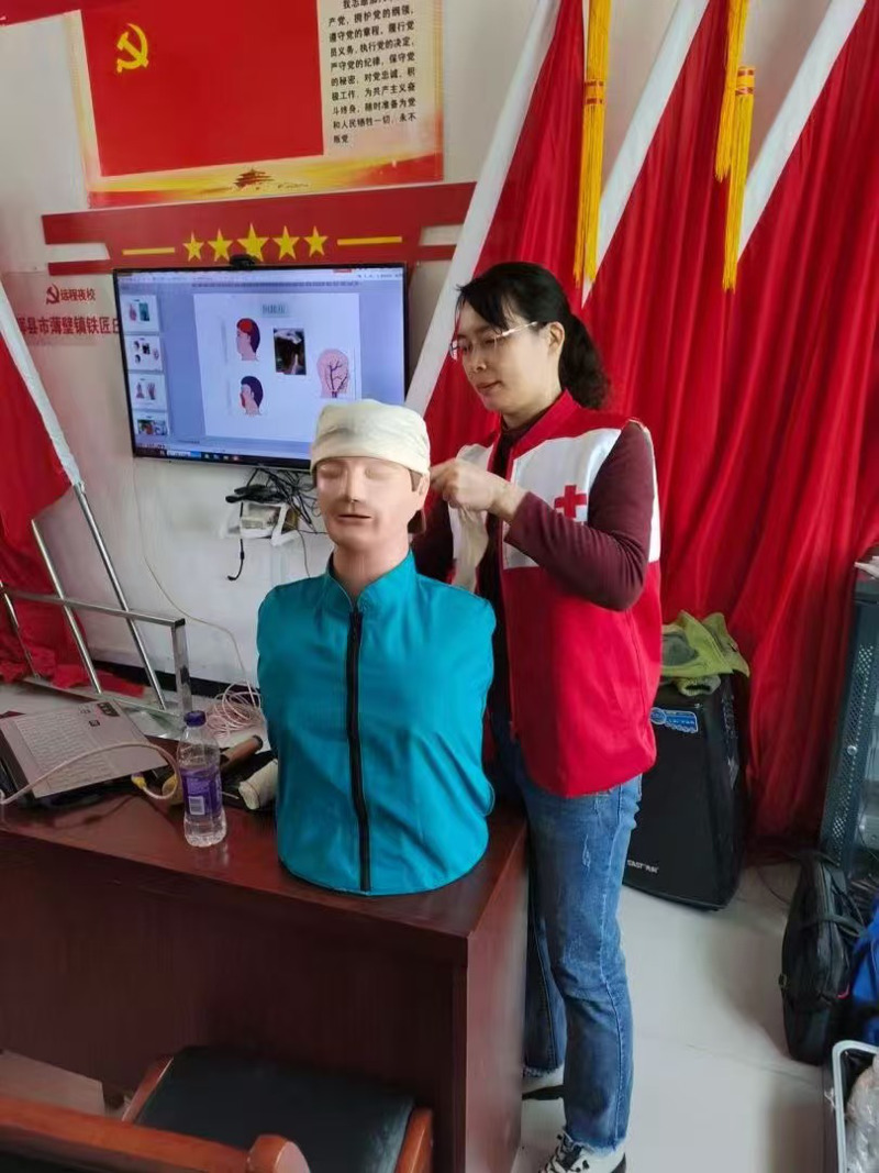 張艷美: 善聚人道力量  與紅會(huì)沐光而行